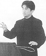 テルミン奏者 竹内正実さん